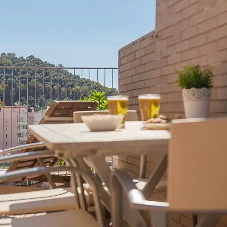 Cozy With Sea View - - 40 Sqm Apartment *