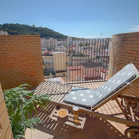 Cozy With Sea View - - 40 Sqm Apartment Malaga
